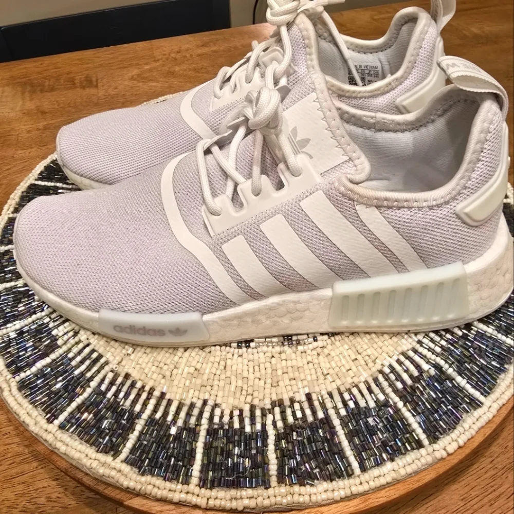 Adidas NMD R1 - Picture 3 of 5